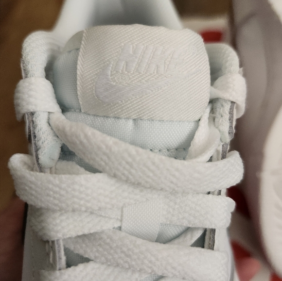 Nike Dunk Low White Pink (GS) - Picture 4 of 12